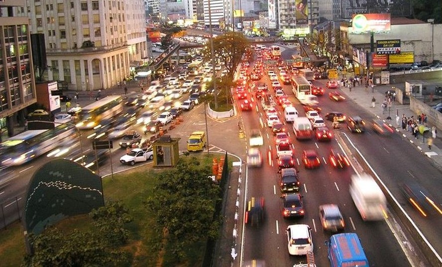 Trânsito na cidade de São Paulo