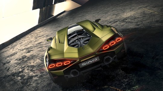 Primeiro híbrido da Lamborghini, Sián supera o Aventador SVJ e é o carro mais potente da marca do touro