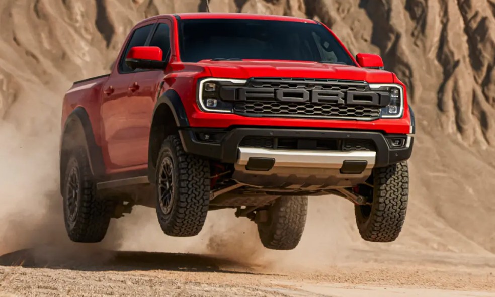Ford Ranger Raptor é picape para encarar fortes aventuras — Foto: Divulgação