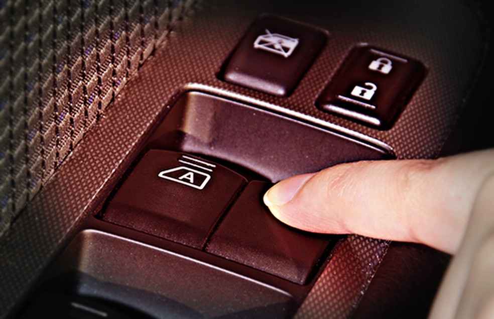 Sistema antiesgamamento dos vidros elétricos (Foto: Shutterstock) — Foto: Auto Esporte