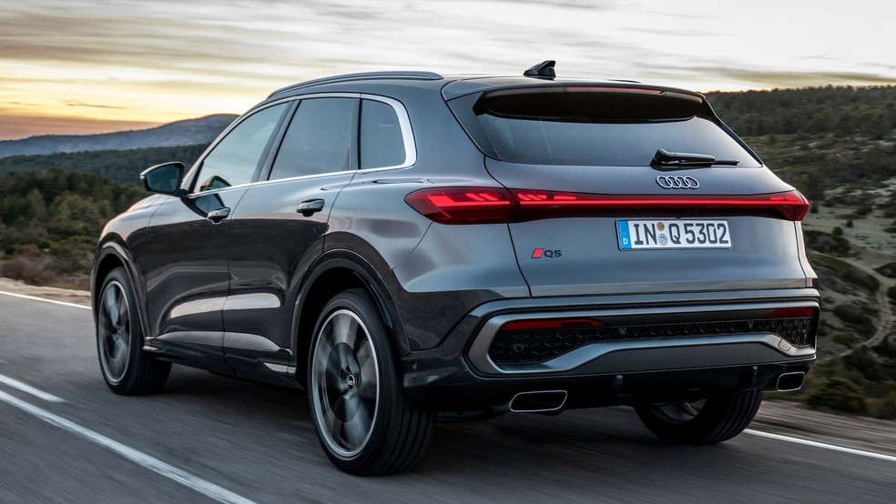 Versão esportiva SQ5 tem detalhes voltados à esportividade — Foto: Divulgação
