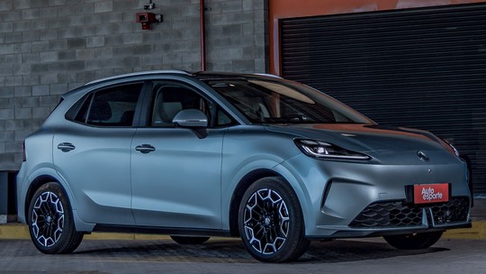 Teste: MG4 Urban é hatch elétrico maior e mais barato que o BYD Dolphin