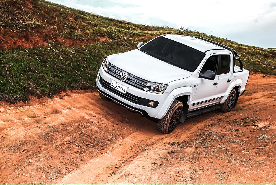 Volkswagen Amarok Dark Label