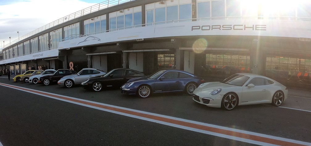 As oito gerações do Porsche 911 — Foto: André Paixão/G1