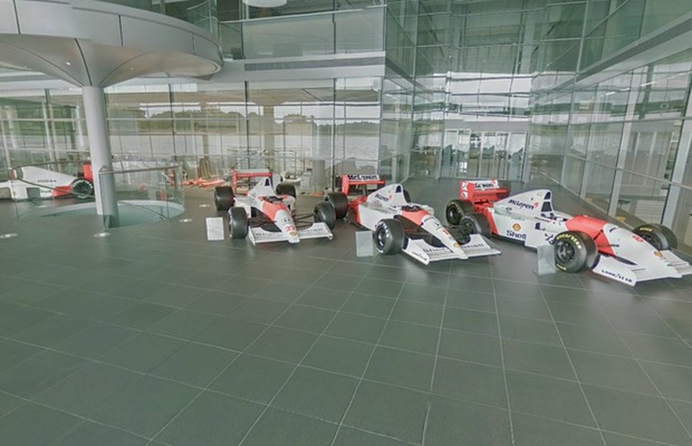 Fábrica da McLaren, em Woking, Inglaterra (Foto: Divulgação) — Foto: Auto Esporte