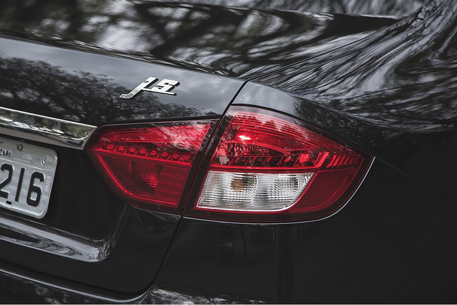 JAC J5 reestilizado 