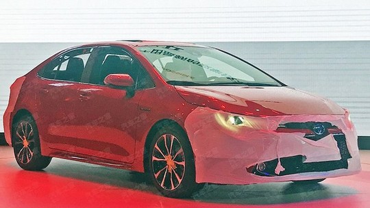 Novo Toyota Corolla tem fotos vazadas antes do lançamento