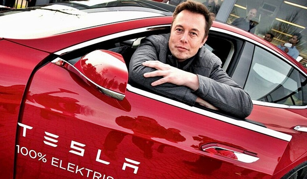 Elon Musk gosta de fazer promessas mirabolantes  — Foto: Getty Images 