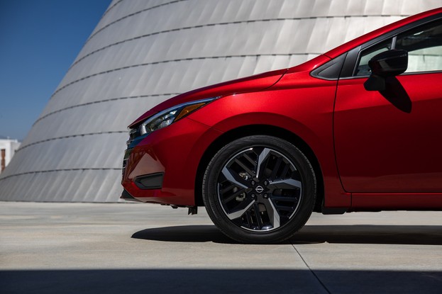 Novo Nissan Versa 2023