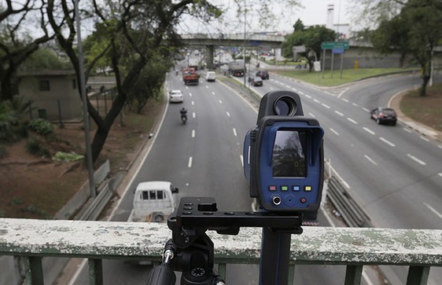 Radar de velocidade máxima na cidade de São Paulo (Foto: Cesar Ogata / Secom (10/09/2015))