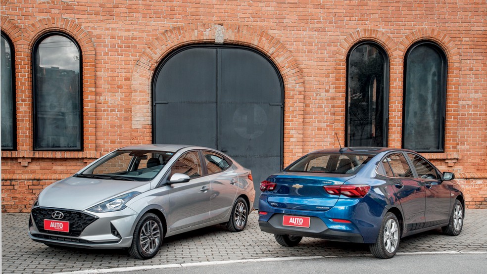 Hyundai HB20S Evolution e Chevrolet Onix Plus Premier — Foto: Renato Durães