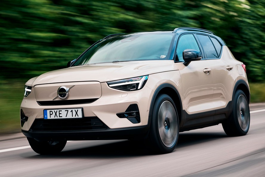 Volvo EX40: SUV muda nome, mas não o visual