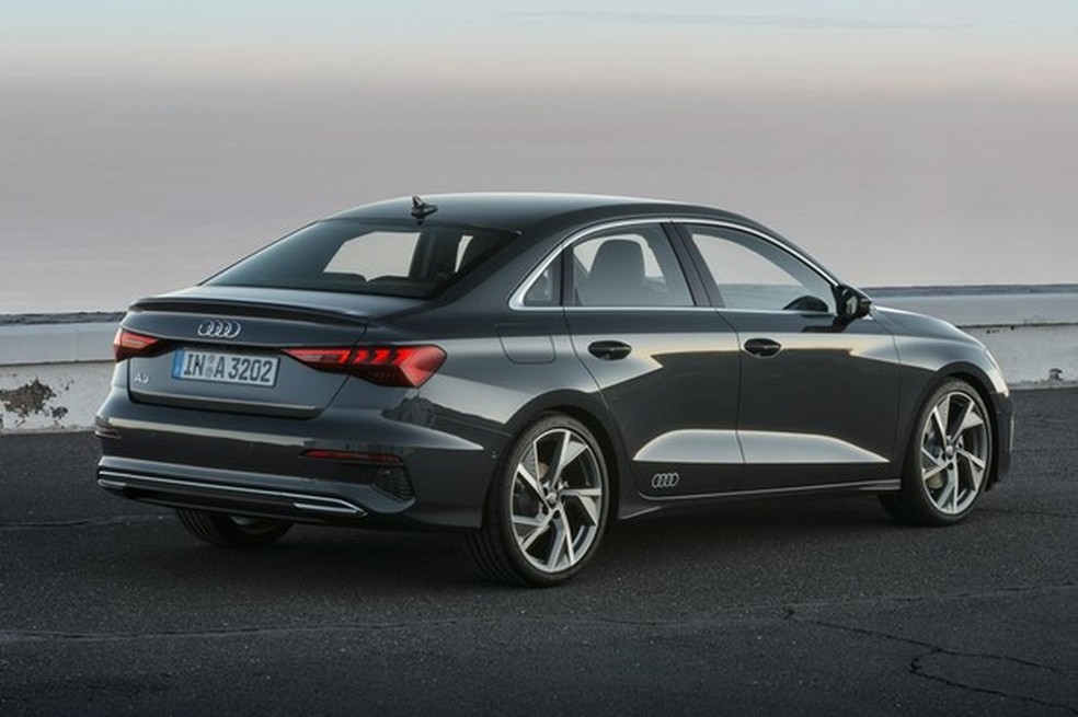 Audi A3 Sedan, que já foi fabricado no Brasil, chega a sua segunda geração (Foto: Divulgação)