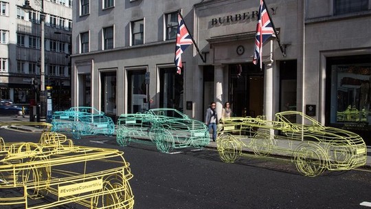 Land Rover estaciona Evoque conversível de arame nas ruas de Londres