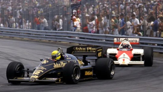 Lotus que Ayrton Senna pilotou na F1 em 1986 vai a leilão por R$ 63 milhões