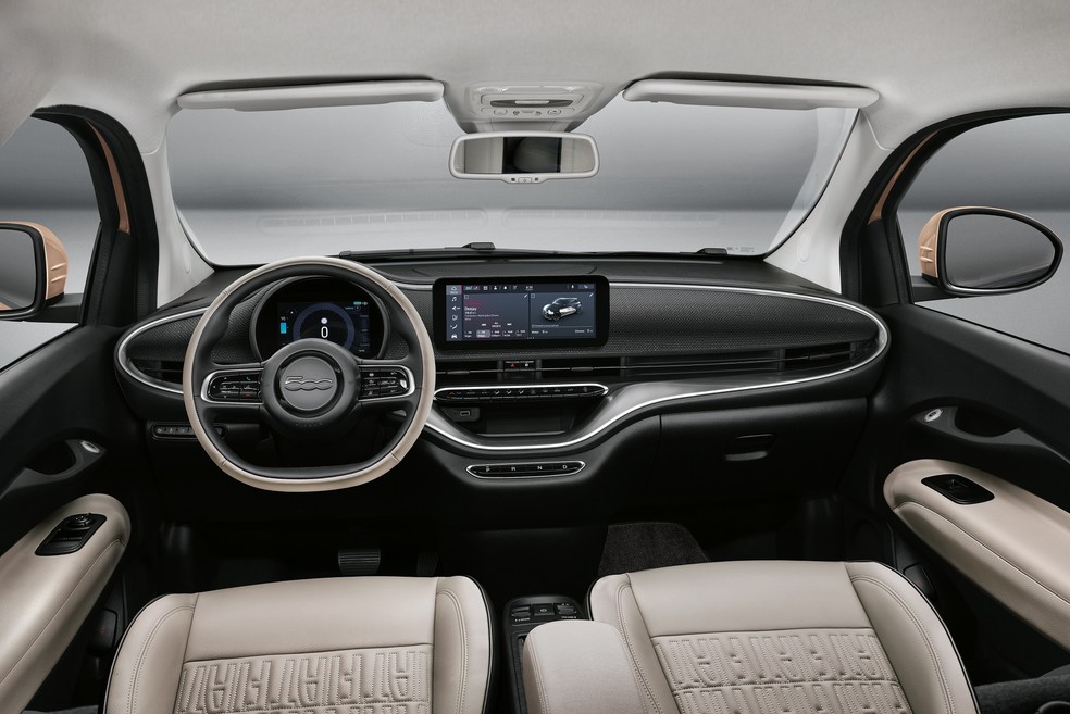O interior da nova geração do Fiat é bem moderno com telas digiais e descolado no design e acabamentos — Foto: Divulgação