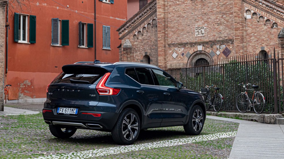 Volvo XC40 é um dos SUVs compactos mais premium da época — Foto: Divulgação/Volvo
