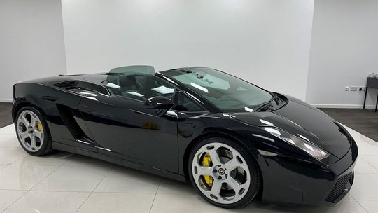 Lamborghini que pertenceu a Wayne Rooney e foi emprestado a Carlitos Tévez está à venda