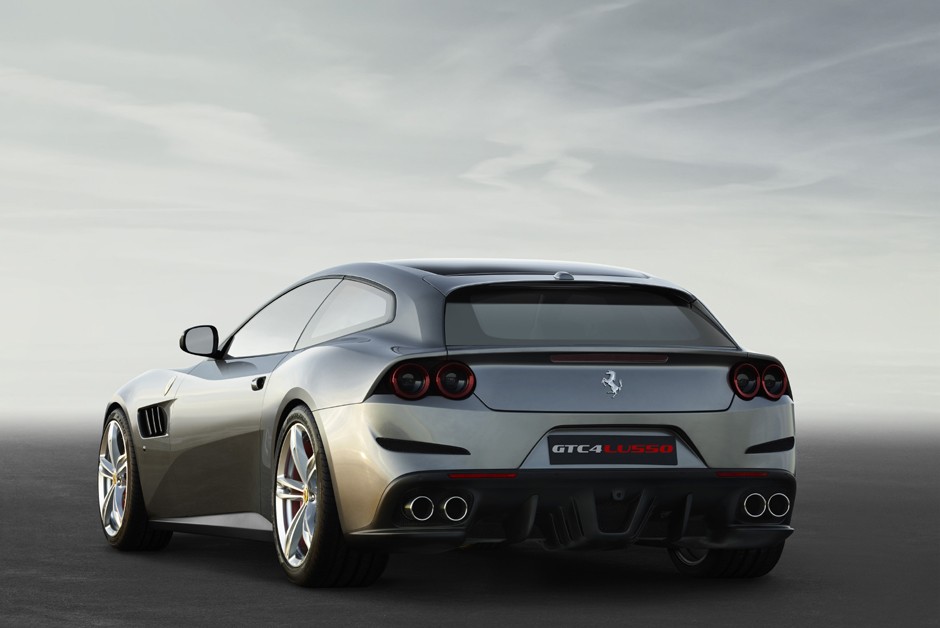 Ferrari GTC4Lusso
