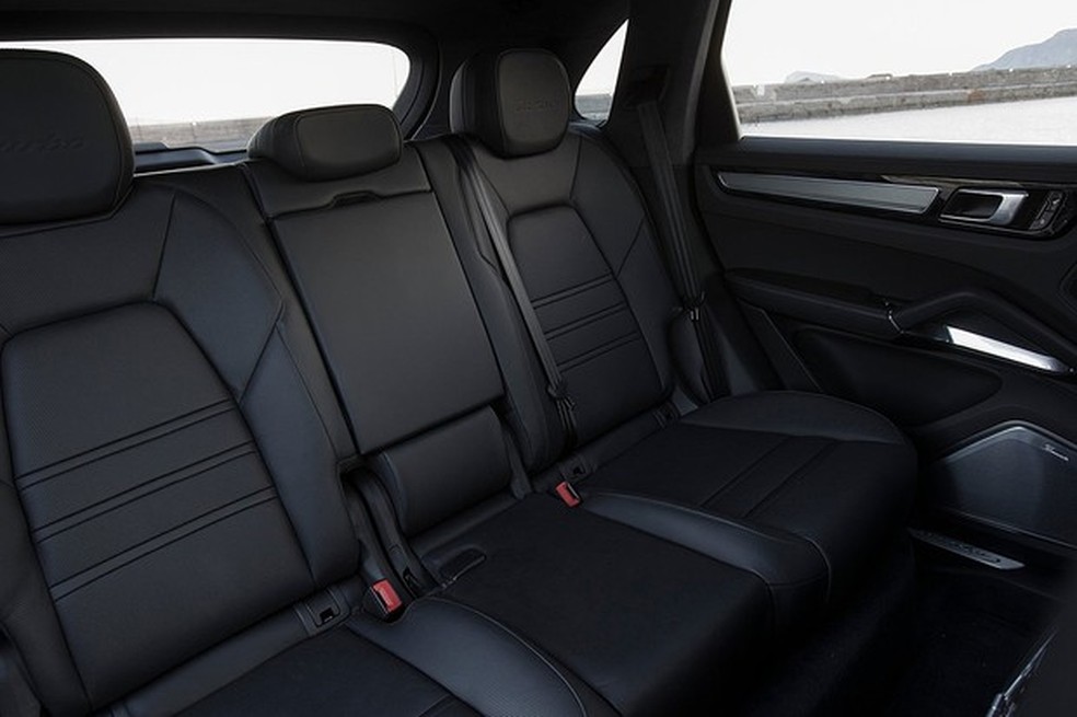 Porsche Cayenne Turbo 2018 (Foto: Divulgação) — Foto: Auto Esporte