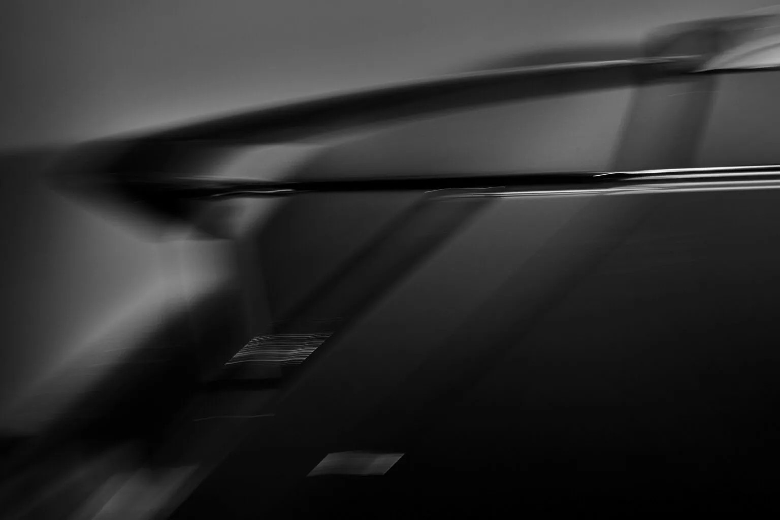 Jeep Compass 2026 Spoiler traseiro — Foto: Divulgação