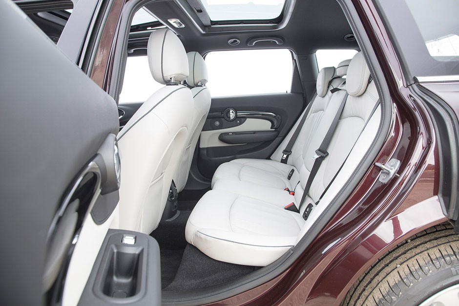 Bancos traseiros do Mini Clubman
