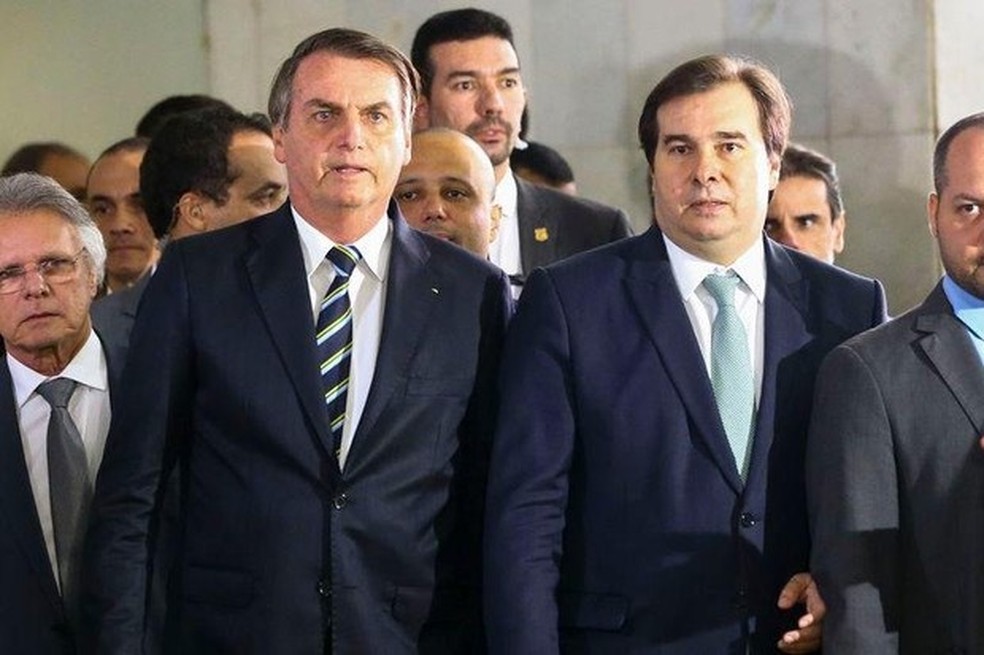 Bolsonaro entregou projeto de lei à Maia hoje na Câmara (Foto: Marcelo Camargo - Agência Brasil ) — Foto: Auto Esporte