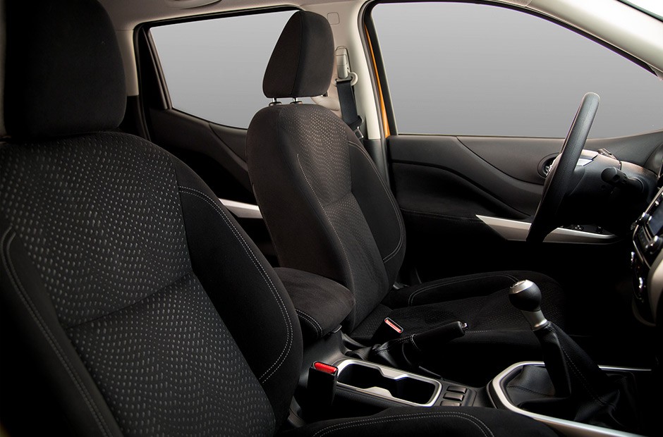Nissan Frontier NP 300 2016