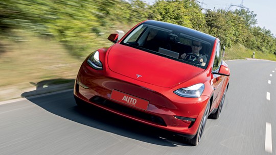 Teste: Tesla Model Y tem desempenho de Porsche e quer mudar status de "SUV de nicho" da marca