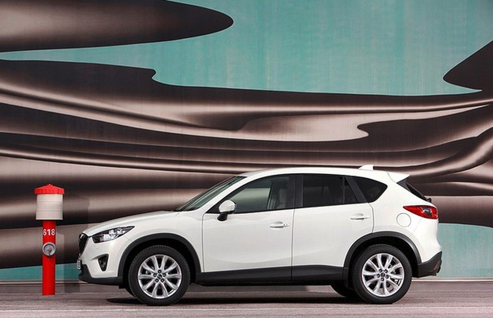 Foto original do Mazda CX-5, que teria sido usada como base para montagem do 500X (Foto: Reprodução da internet) — Foto: Auto Esporte