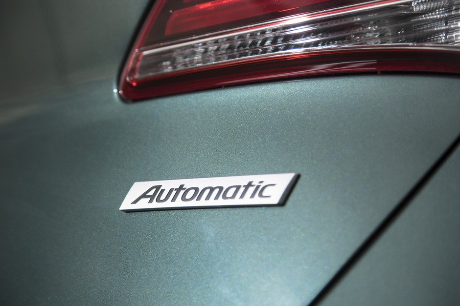 Identificação da versão automática do Hyundai HB20X 2016