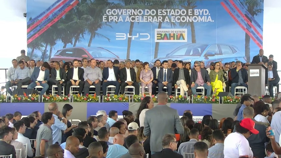 Evento de anúncio da compra da fábrica da Ford pela BYD foi realizado em Salvador — Foto: Reprodução/Youtube