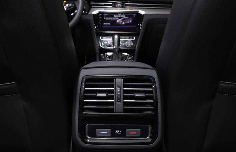 Volkswagen Passat (Foto: Divulgação) — Foto: Auto Esporte