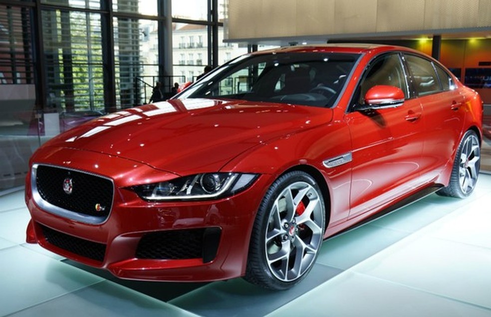 Jaguar XE no Salão de Paris (Foto: Newspress) — Foto: Auto Esporte