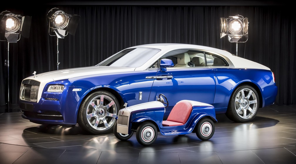 Time da Rolls-Royce levou 400 horas para desenvolver a miniatura  — Foto: Divulgação