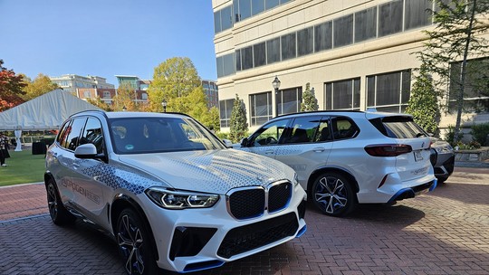 BMW iX5 Hydrogen é um carro elétrico movido a gás que resolve dois problemas e cria outro