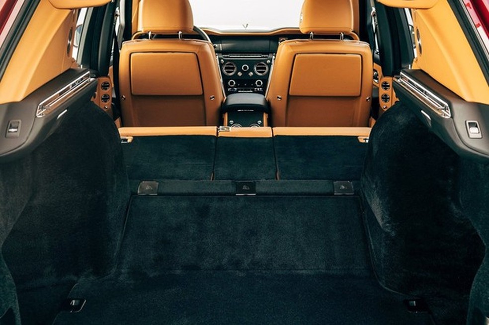 Rolls-Royce Cullinan (Foto: Divulgação) — Foto: Auto Esporte