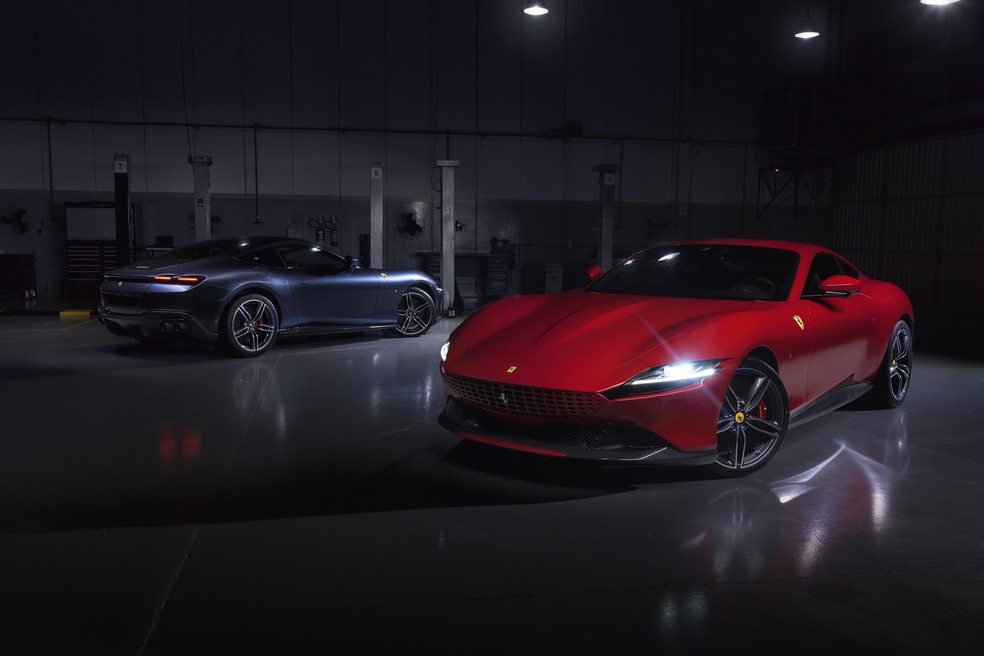 Ferrari Roma é muito parecida com um Aston Martin para alguns, mas é belíssima — Foto: Leo Sposito/Divulgação