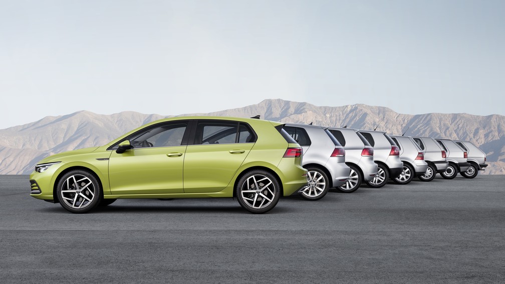 Montagem com as 8 gerações do Volkswagen Golf — Foto: Divulgação