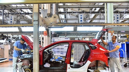 Volkswagen começa a produzir o novo Polo no Brasil