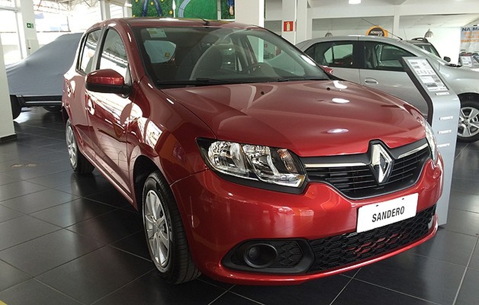 Renault Sandero com câmbio automatizado nas lojas (Foto: Guilherme Blanco Muniz) — Foto: Auto Esporte