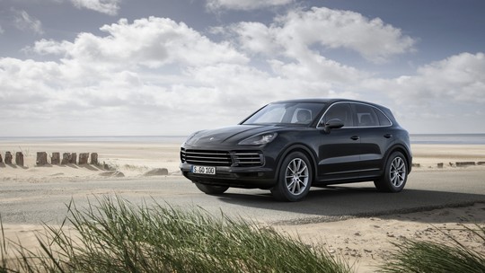 Porsche mostra 3ª geração do Cayenne, que ficou 55 kg mais leve