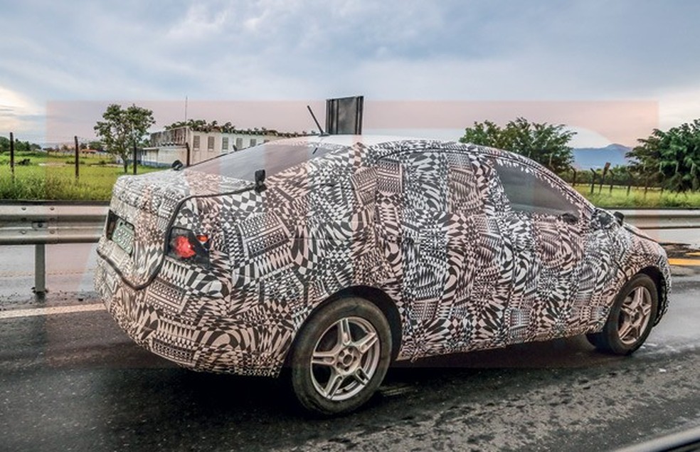 Flagramos o novo Volkswagen Virtus rodando no Brasil (Foto: Auto News Brasil) — Foto: Auto Esporte