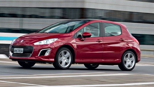 Aceleramos: Peugeot 308 2.0 Allure Automático