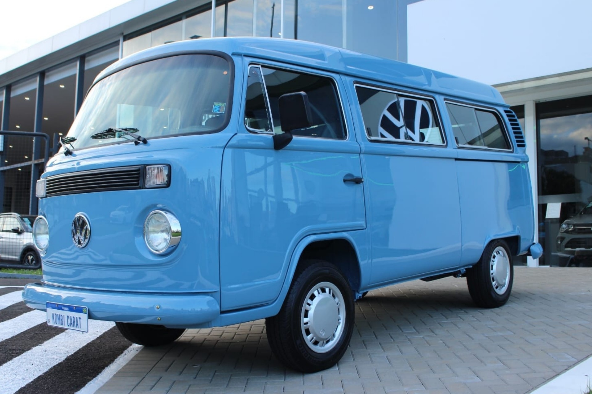 Achado usado: Kombi Carat foi a mais luxuosa já feita e hoje custa R$ 250 mil
