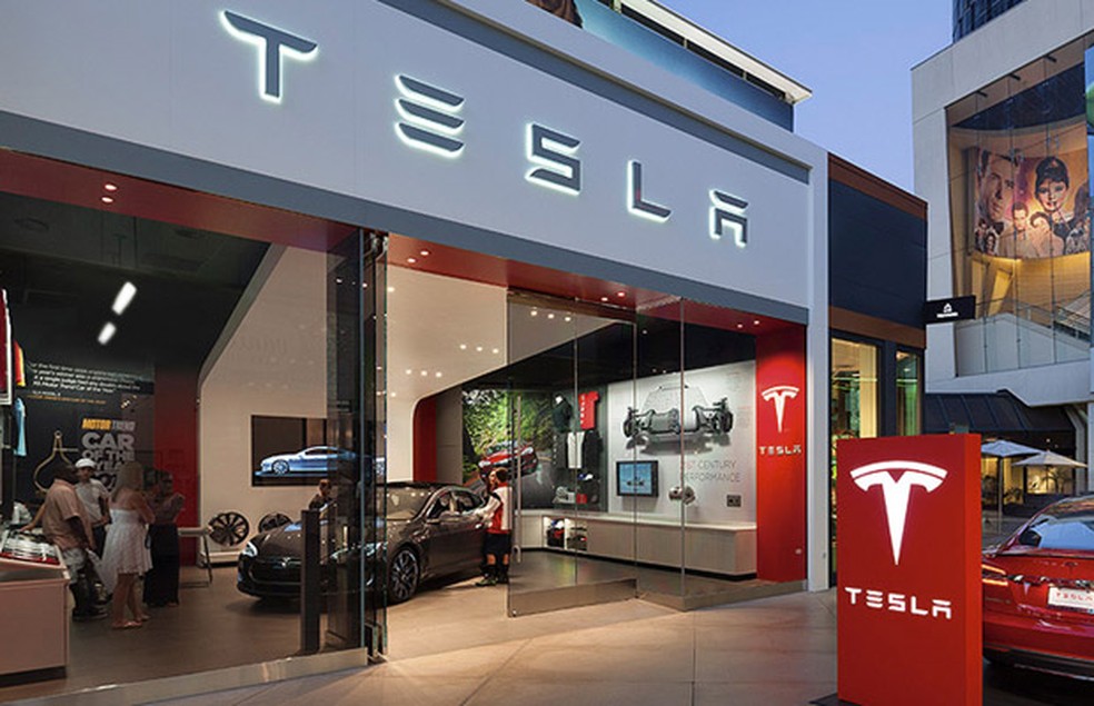 Loja da Tesla em shopping de Los Angeles — Foto: Divulgação