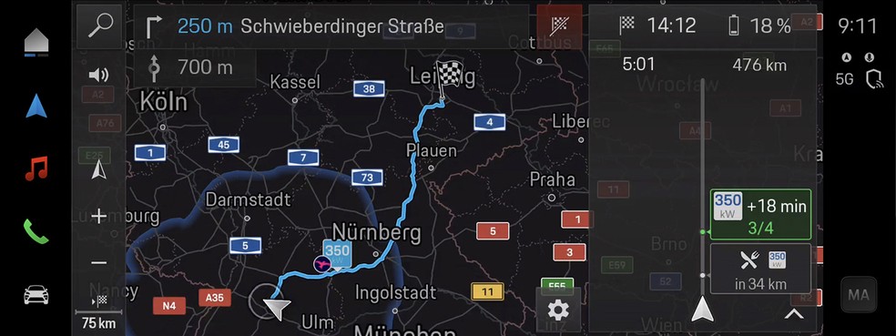 Porsche Macan tem um sistema nativo com atualização mensal de mapas com carregadores de carros elétricos — Foto: Divulgação