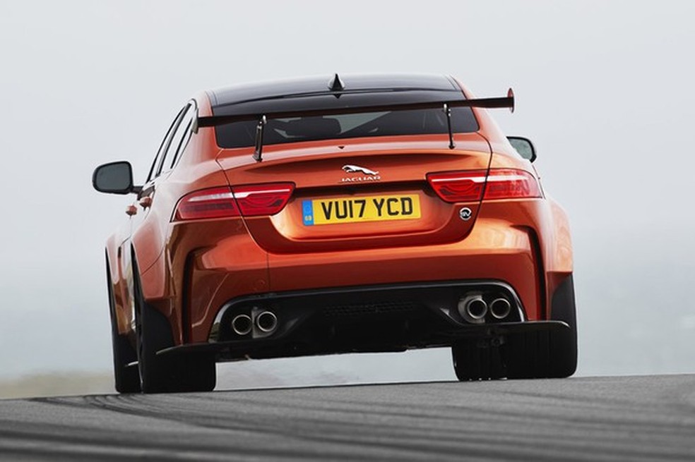 Jaguar XE SV Project 8 (Foto: Divulgação) — Foto: Auto Esporte