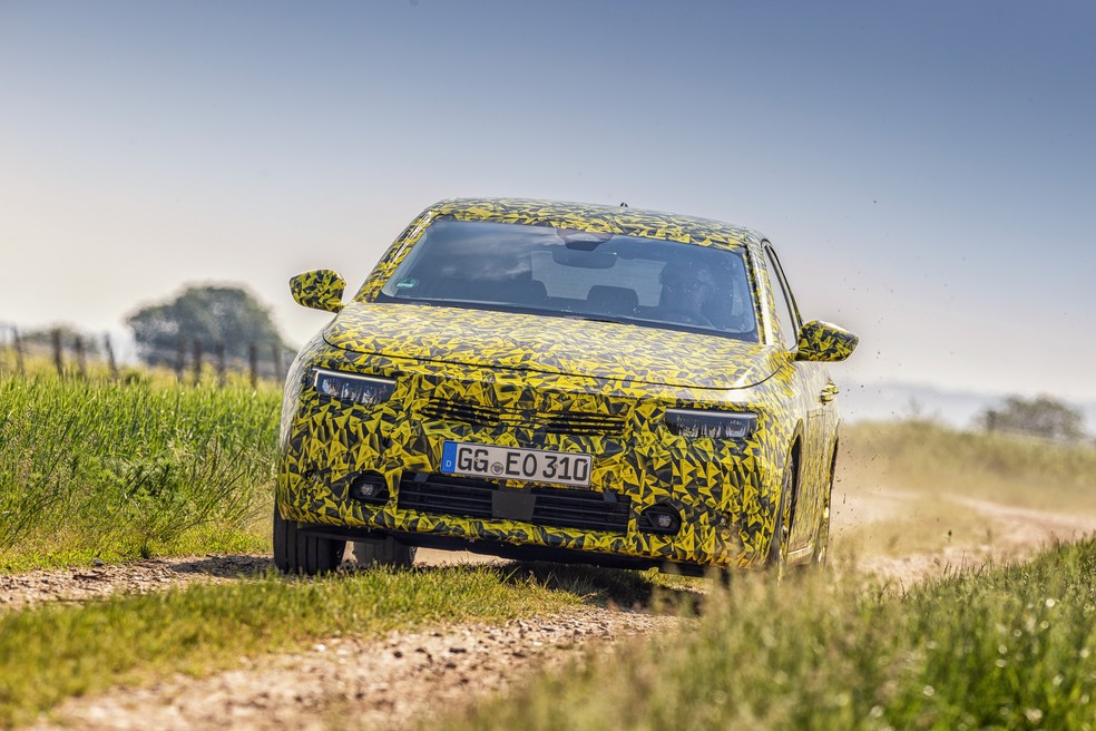 Novo Opel Astra compartilha a plataforma com o Peugeot 308 — Foto: Divulgação