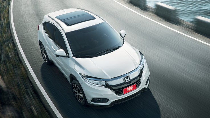 Honda HR-V Touring - Única opção com motor turbo na gama, o SUV já rompeu a barreira dos R$ 150 mil e se tornou mais caro que os rivais diretos
